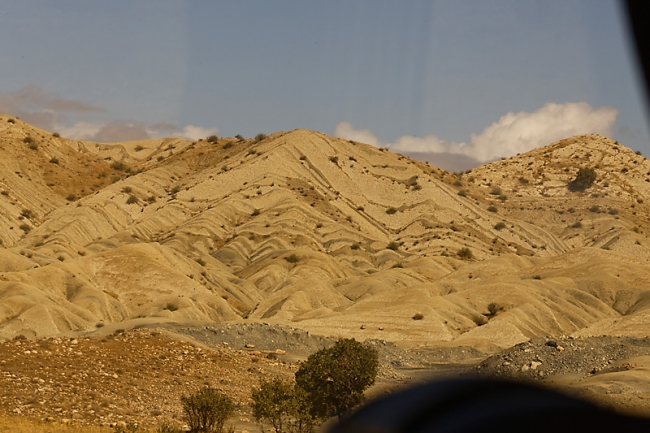 Tâq-e Bostân-Sur la route-023